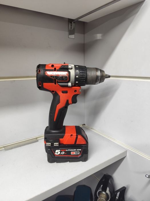 Milwaukee M18 шуруповерт безщітковий акумуляторний Мілвоке оригінал