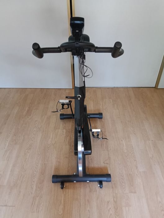 Bicicleta fixa Alpine 6000