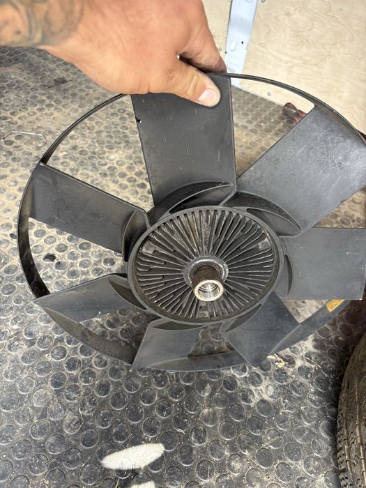 Wiskoza wentylator Bmw e38 e39 e46 e65 e66 e53 x5 3.0d m57 530d 730d 330d