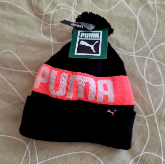 Стильна шапка Puma