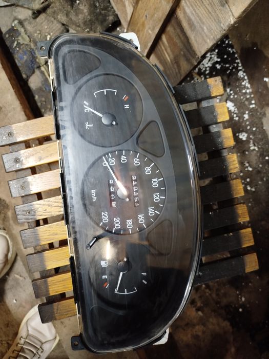 Приборная панель Daewoo Lanos