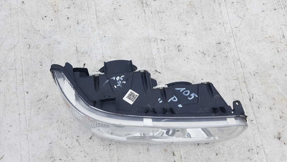REFLEKTOR LAMPA PRAWA PRZÓD DAF XF 105 EURO 5