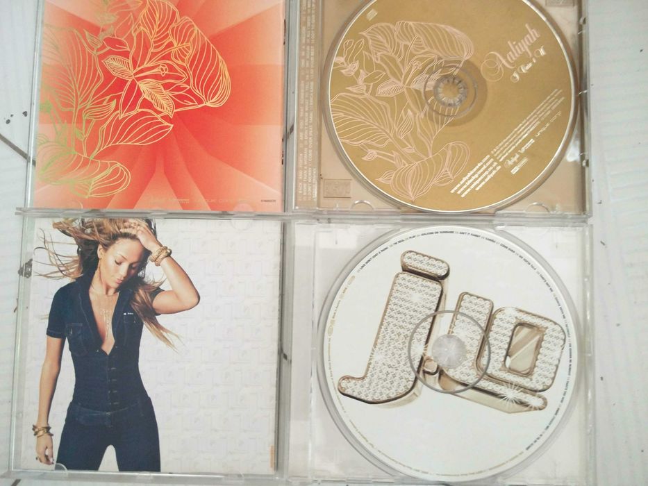 2 CDs : Jennifer Lopez and Aalyiah