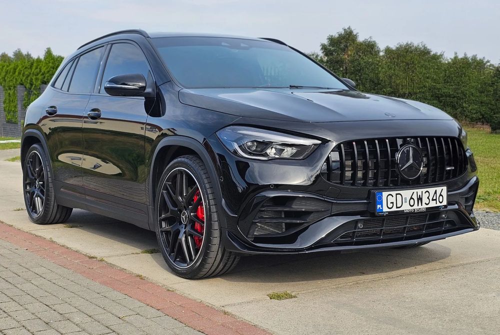 Mercedes-Benz GLA Mercedes GLA 45 AMG, 387 KM, Nachtschwarz