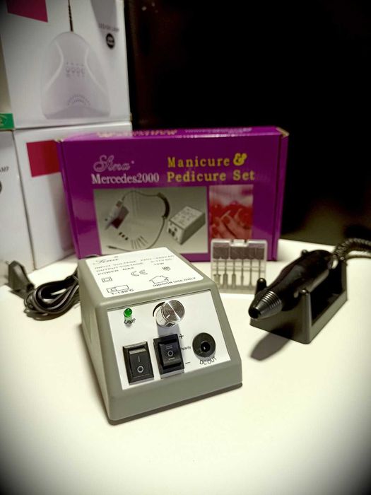 Стартовий набор для манікюру. Фрезер, лампа, база, топ, лак, матеріали