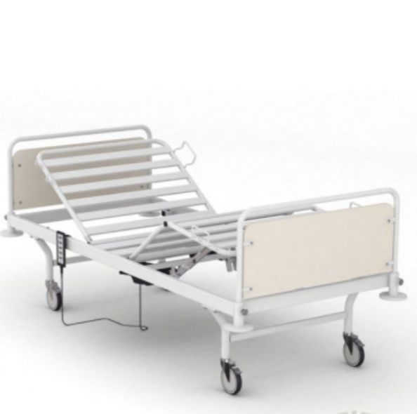 Кровать медицинская с электроприводом для инвалидов