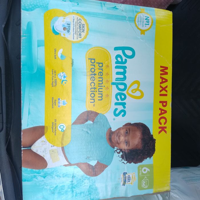 Підгузники Pampers premium 6 66 шт. Німеччина