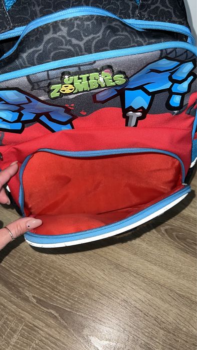 Школьный рюкзак