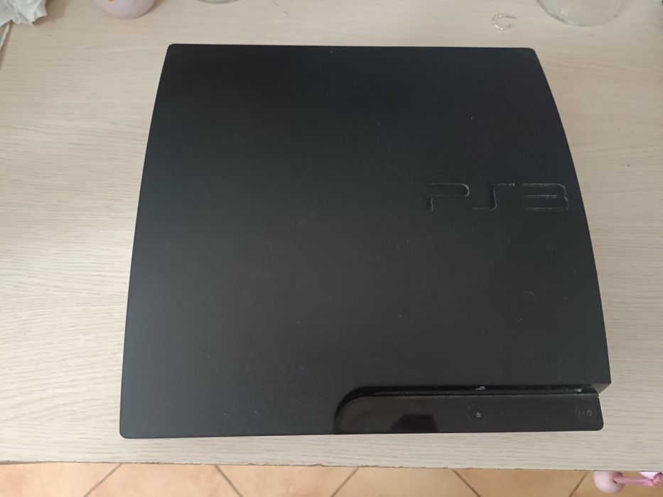 Konsola ps3 bez padów
