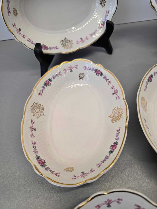 Stara Porcelana lata 60-te zestaw salaterek Korosten 6 plus 1.