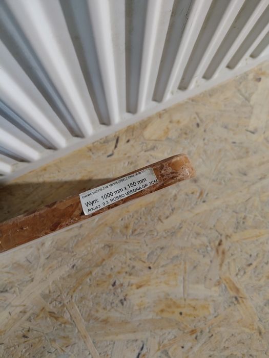 Parapet wewnętrzny