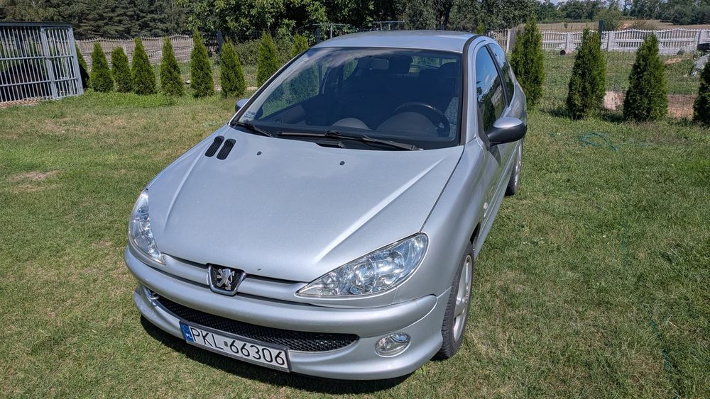 Peugeot 206