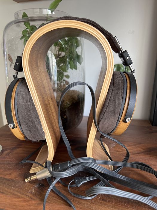 Audeze lcd-2 . Alcântara