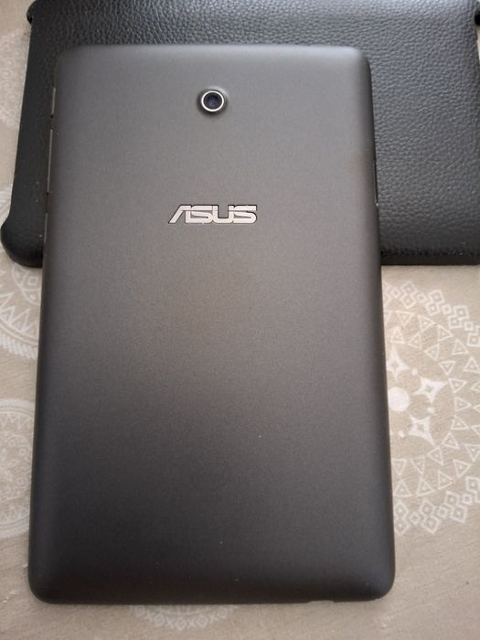 Продам планшет ASUS fonepad 7 k00E