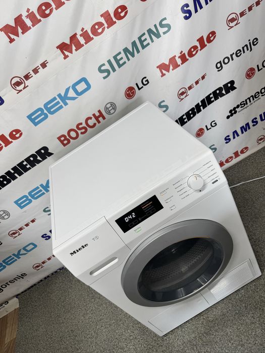 Сушильна машина Miele TKB450WP (сушка, сушильная)