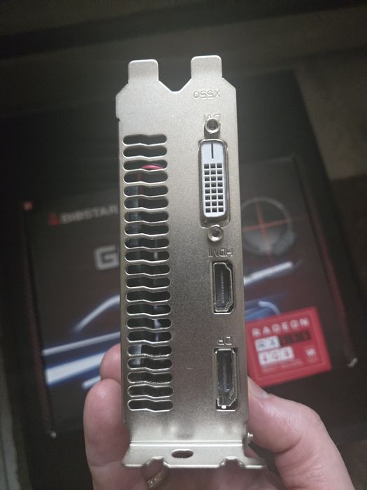 Відеокарта Radeon RX 550 4Gb