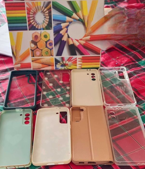 Capas pra télemovel Smasung Galaxy S21 plus  S21+ 5G usadas todas a 5€