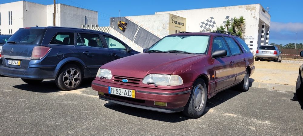 Ford Scorpio SW 2.0 i Ghia