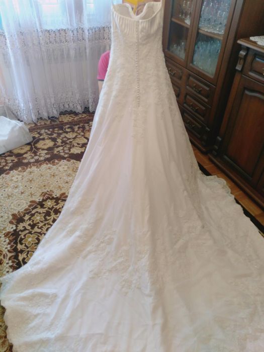 Suknia ślubna Demetrios 9679 stan idealny