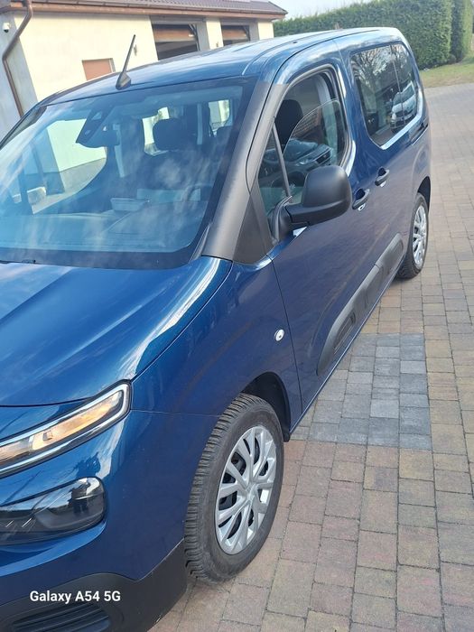Sprzedam lub zamienię Citroen Berlingo 1.2 Benzyna 2020 na Pickup lub auto terenowe