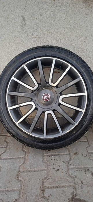 Felgi 17 z oponami letnimi Fiat