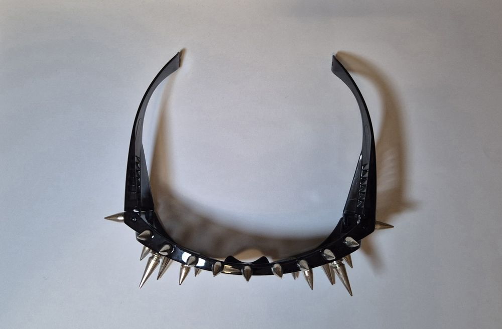 Сонцезахисні окуляри зі шипами (унісекс)