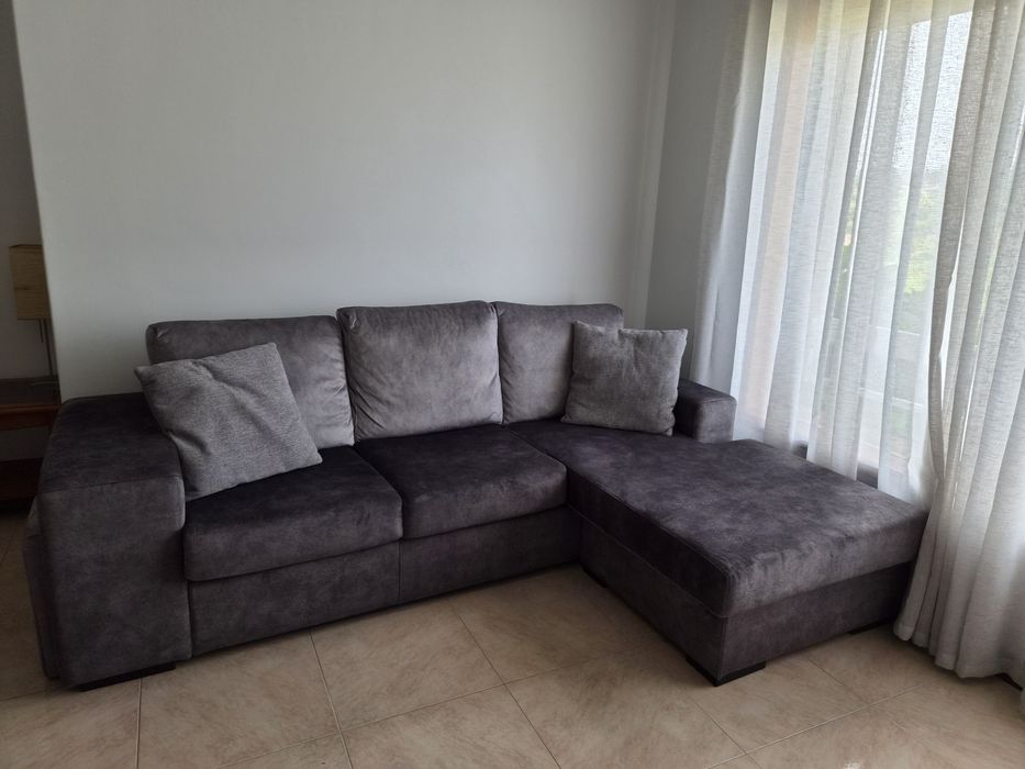 Sofá cinzento 3 lugares com chaise lounge