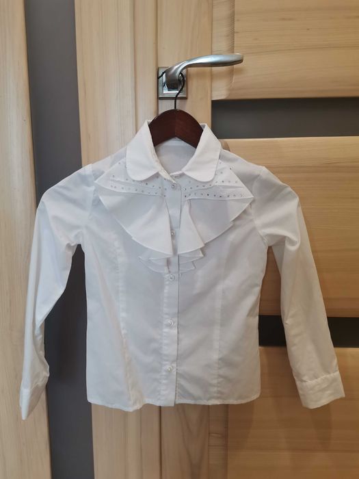 Рубашки,блузки в школу