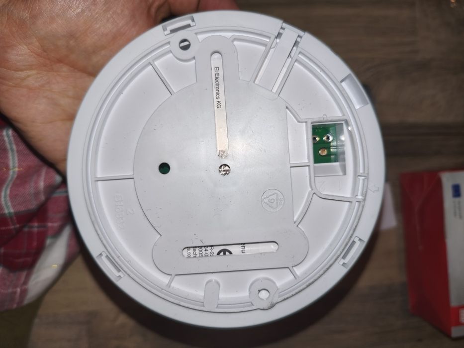 Новий датчик диму Ei Electronics Ei650 (Німеччина)