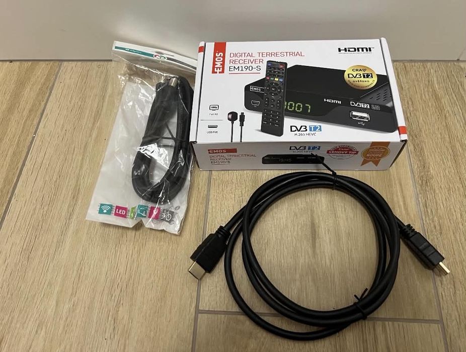 Dekoder DVB T2 EMOS EM190-S