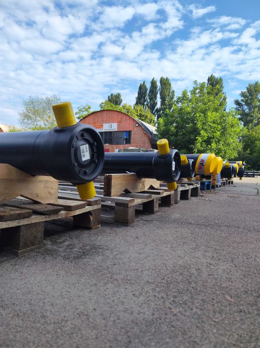 Гідроциліндр підйому кузова HYVA FE A110-3-03490 — 3 штоки, 49т