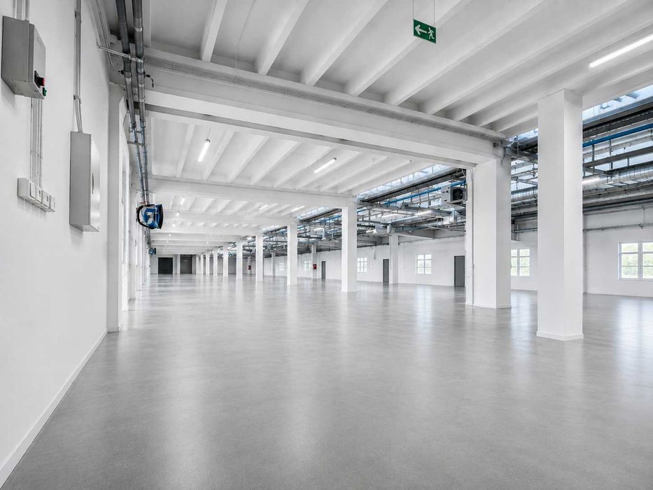 Hala produkcyjna na wynajem Pabianice | 3 585 m² | Grota Roweckiego 8A | 3 windy towarowe