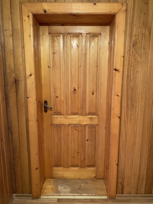 Двері деревʼяні 4 шт