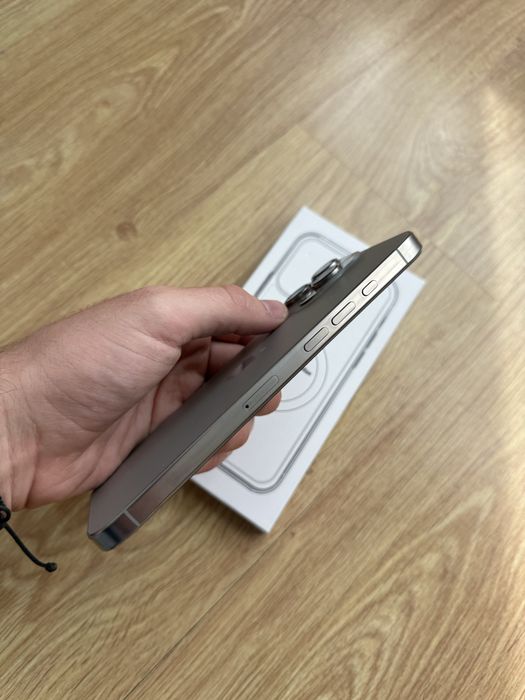 Iphone 16 Pro Max de 256gb ( Como Novo )