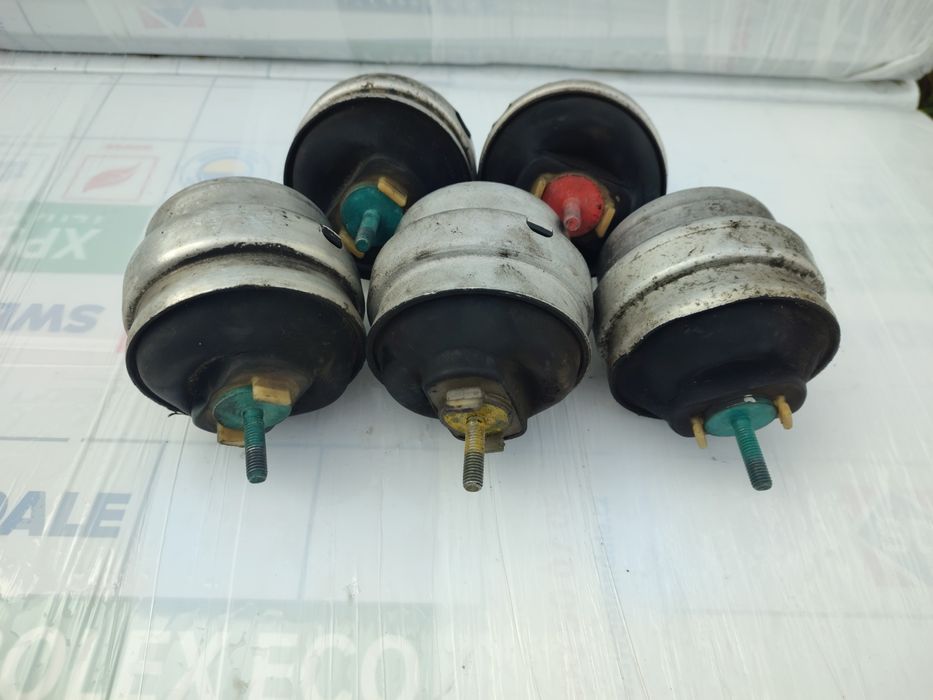 Подушки двигуна Audi a4 b7 подушка мотора ауді а4 б6 а6 с5 2.0 tdi