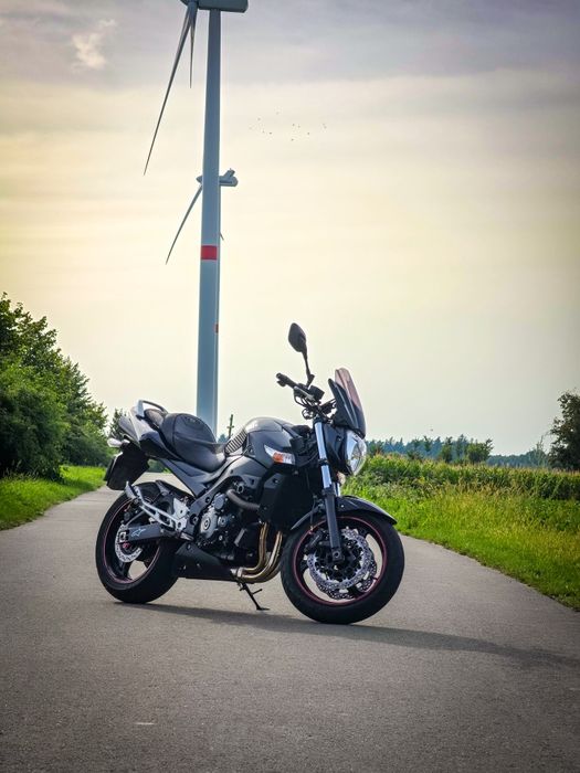 Motocykl Suzuki gsr600