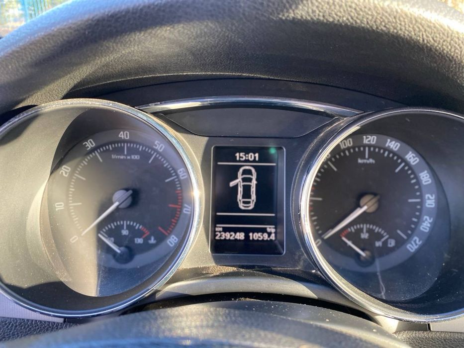 Skoda Superb 1.8t 2012