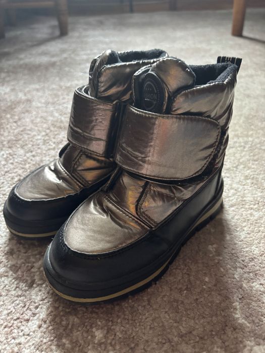 Чобітки дитячі зимові. Для дівчинки