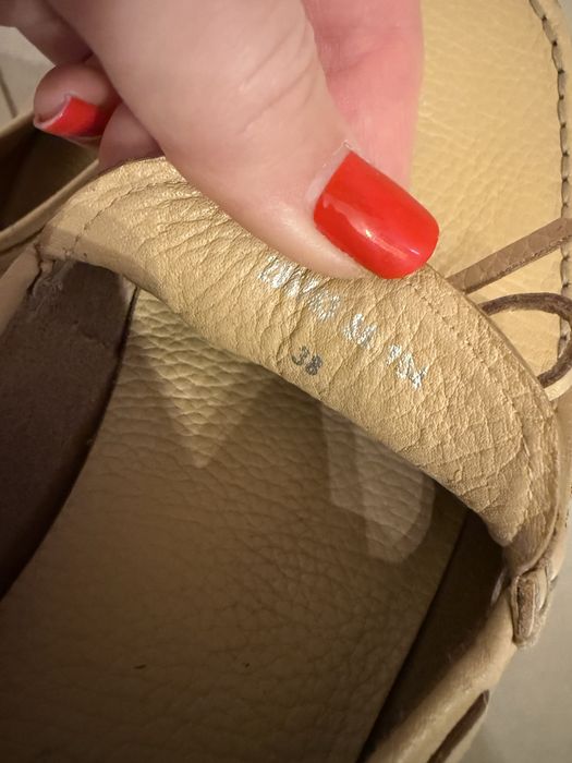Żółte, używane mokasyny damskie ze skóry naturalnej, rozmiar 38, Ecco