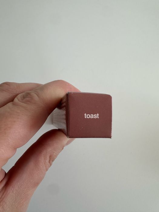 Rhode pomadka błyszcuzk  do ust  kolor toast nowy