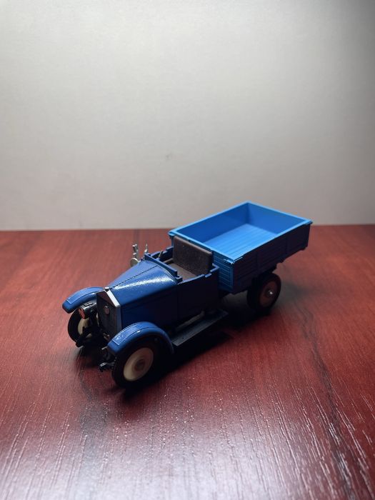 Модель АМО Ф-15 , 1:43