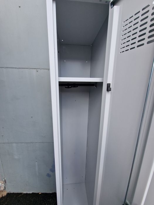 Szafa BHP pracownicza ubraniowa metalowa solidna VAT hurt