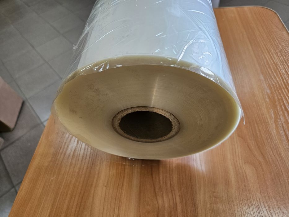 Плівка  термозбіжна термоусадочная плёнка пакувальна ПВХ полурукав