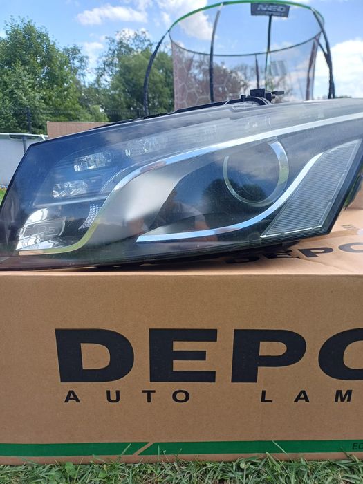 Lampy  Audi Q5 2010 Bixenon 8r 08-12r