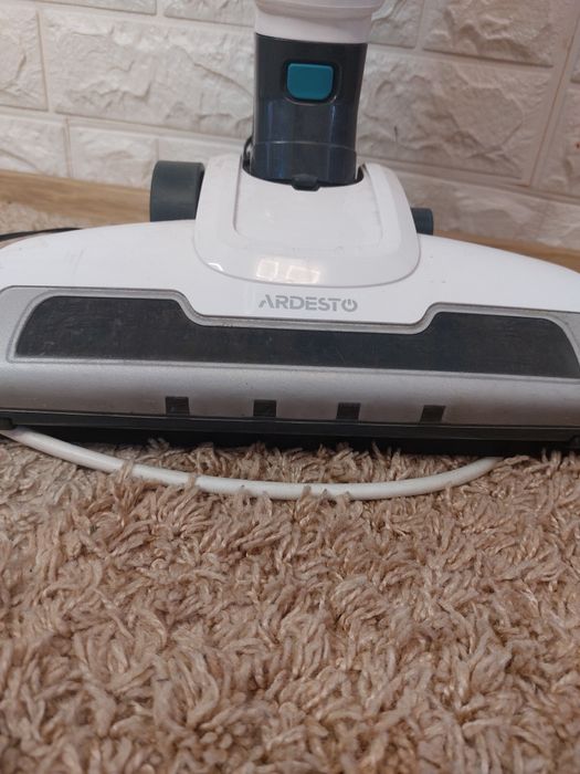 Продам пылесос беспроводной ARDESTO