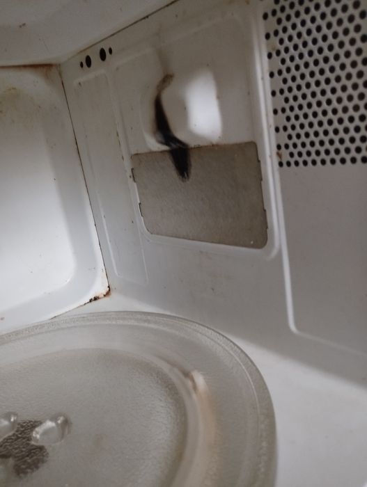 Мікрохвильова піч Scarlet