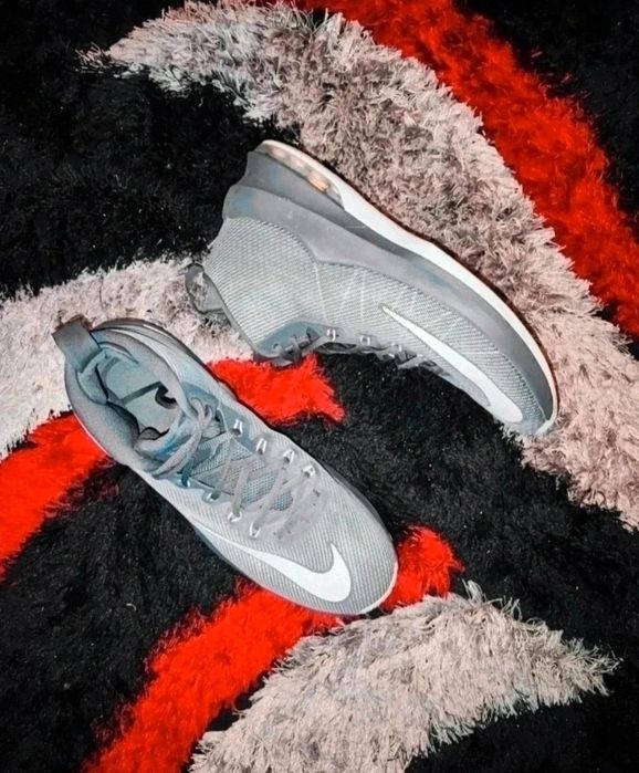 Sapatilhas Nike Infuriate