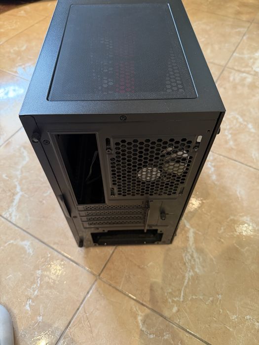 Корпус Xigmatek OMG