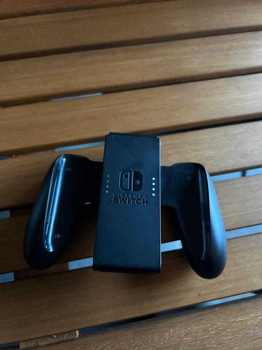 Nintendo Switch OLED - Pack Completo Como Nova + Extras