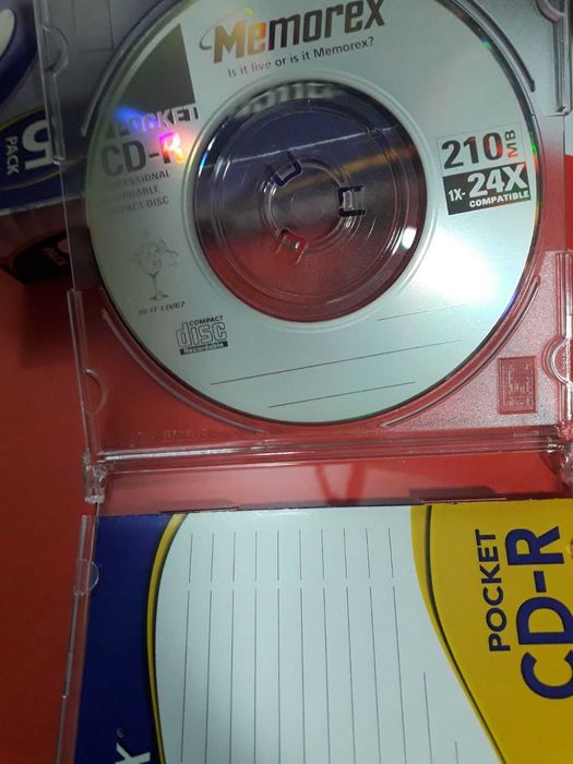 Продам диски компьютерные CD-R